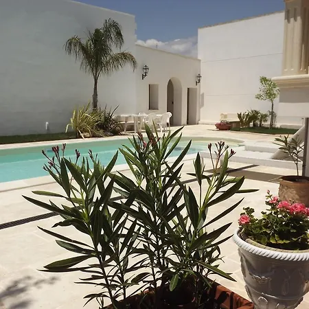 La Balaustra Bed and Breakfast 4*