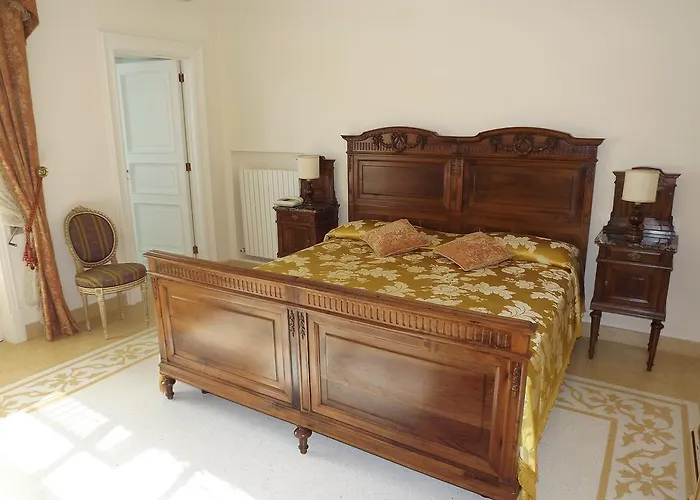 La Balaustra Bed and Breakfast 4*