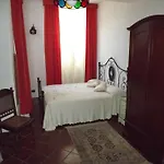 לינה וארוחת בוקר La Balaustra 4*