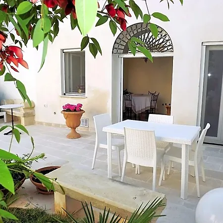 La Balaustra 4* Andrano