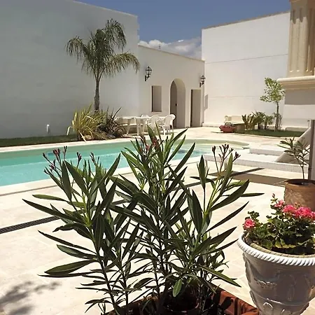 La Balaustra Bed & Breakfast 4*